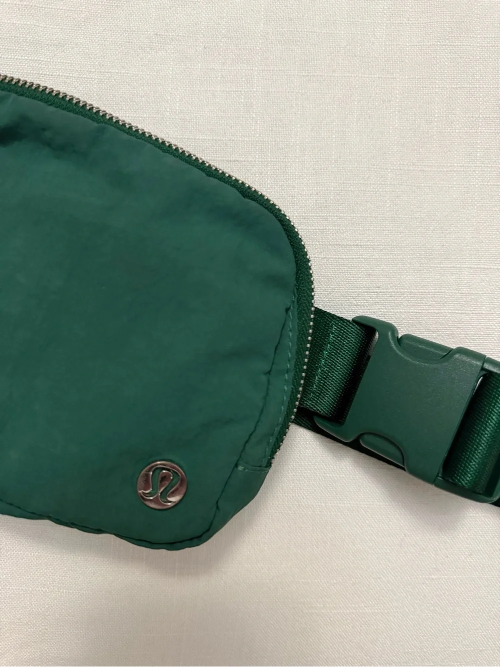 Lululemon Everywhere Belt Bag 1L